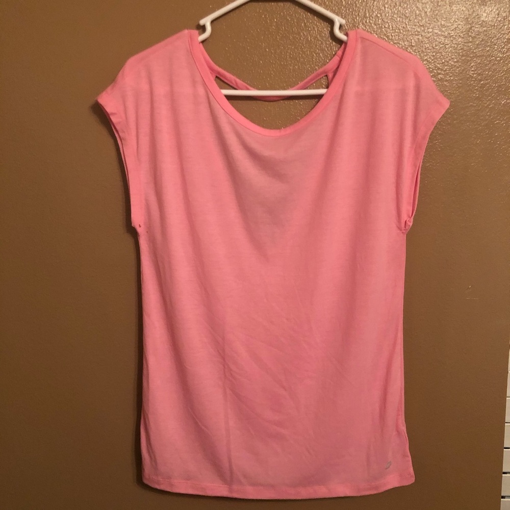 Gap fit tshirt